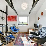 Апартаменты In With Wifi