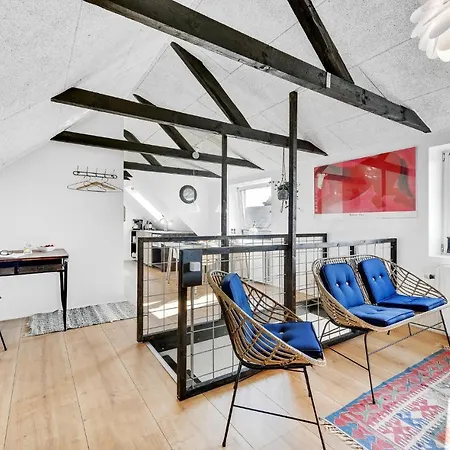 Pet Friendly In With House Sea View *